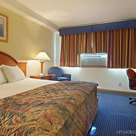 Red Carpet Inn Томс-Ривер Номер фото